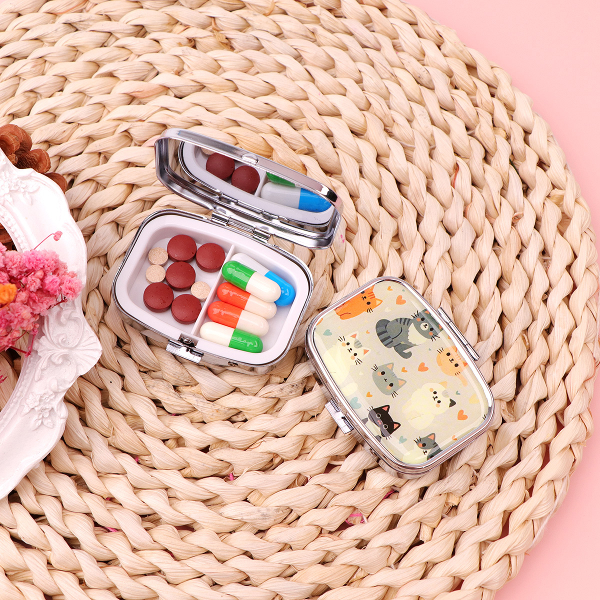 Black Cat Pill Boxes Cartoon A - đánh giá và giá Accessories Travel Jewelry Box