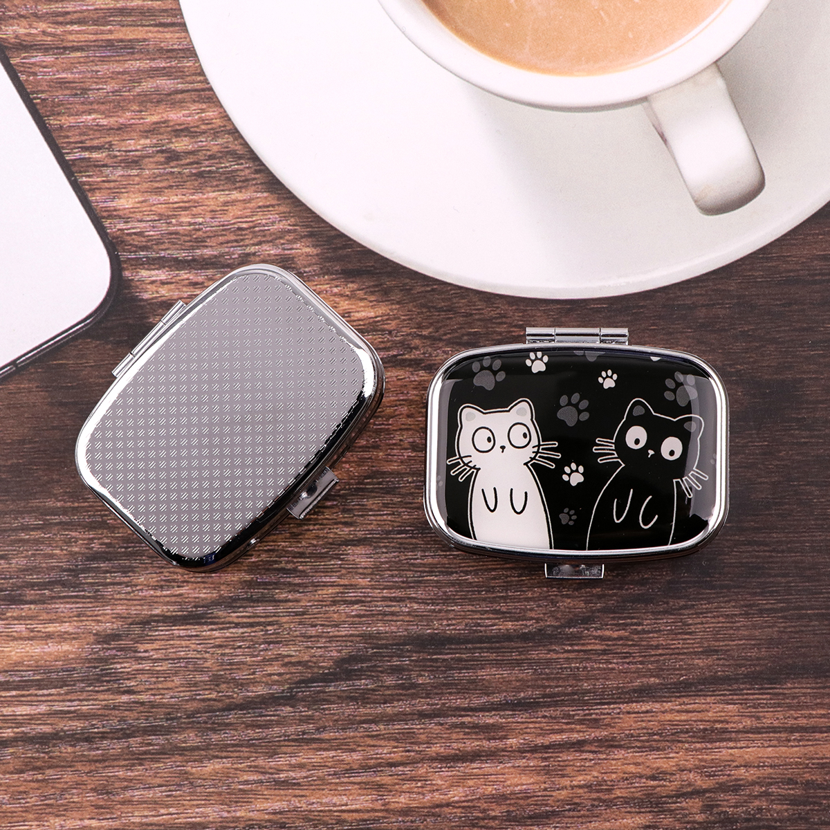 Cartoon Black And White Cat Tr - đánh giá và giá Travel Accessories Kit