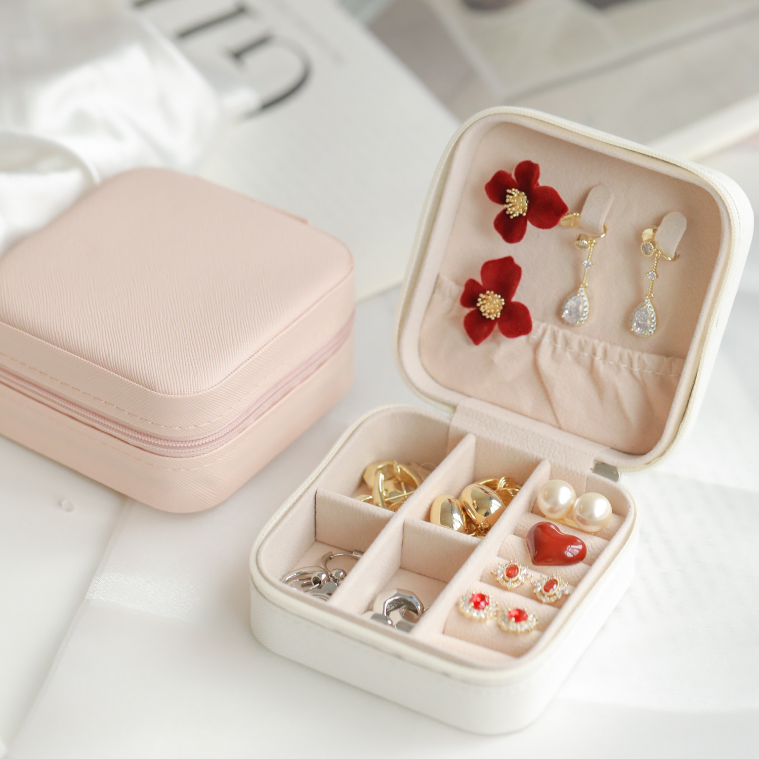 Simple And Portable Palm Jewel - đánh giá và giá Accessories Travel Jewelry Box